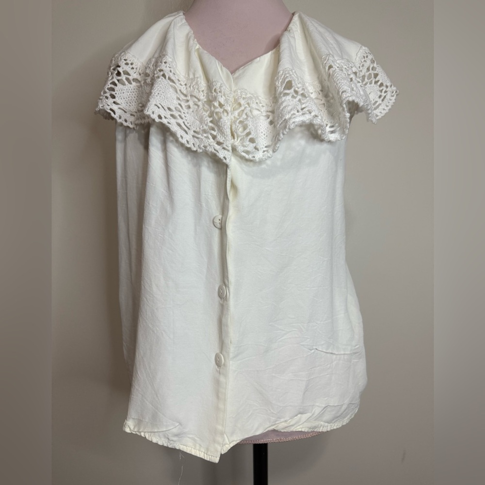 Facets by mirror VINTAGE White Lace Trim Blouse boho size medium